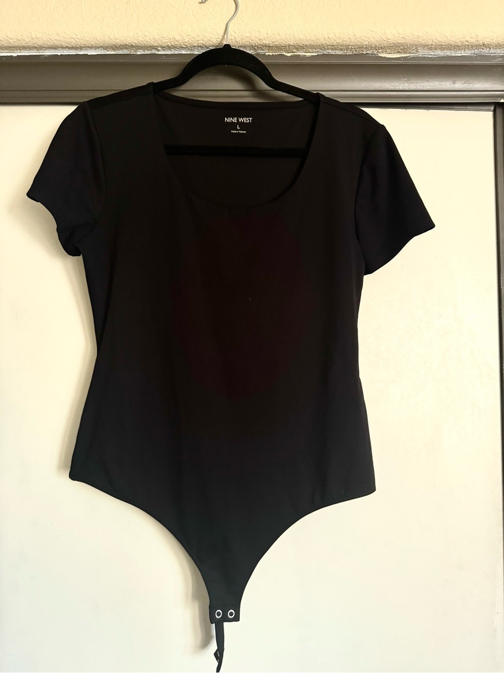 Nine West Black Short-Sleeve Scoop Neck Bodysuit